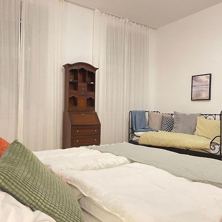 Big Apartment Вена Экстерьер фото