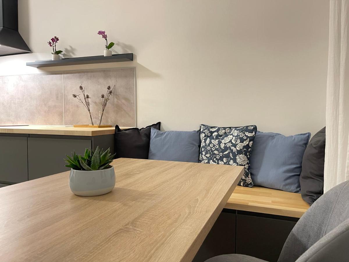 Big Apartment Вена Экстерьер фото